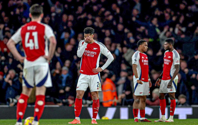 Arsenal nguy cơ trắng tay mùa thứ 4 sau thất bại trước Newcastle-589995