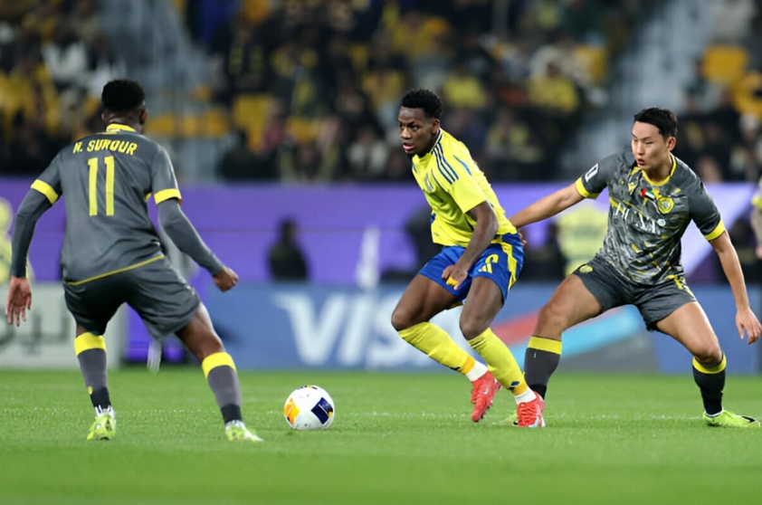 Trực tiếp Al Nassr 3-0 Al Feiha: Nỗ lực danh dự-590765