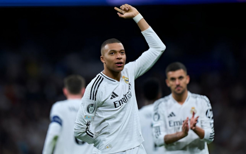 Mbappe cân bằng kỷ lục của Messi với hattrick 'siêu đẳng' vào lưới Man City-595353