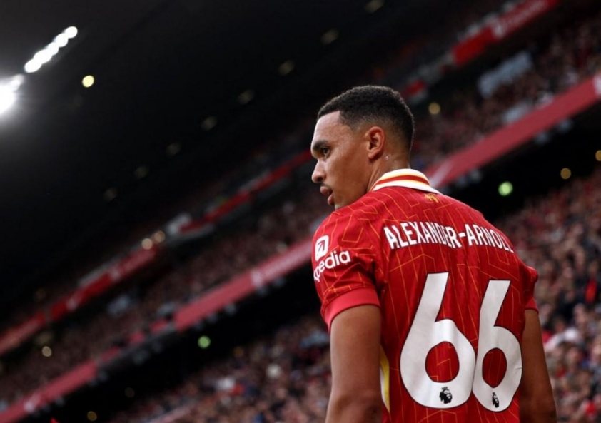 Chưa đến Real Madrid, Alexander-Arnold đã nhận tin không vui từ La Liga-610635