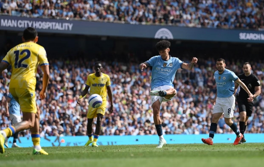 Trực tiếp Man City 5-2 Crystal Palace: Ghi bàn tưng bừng-619431