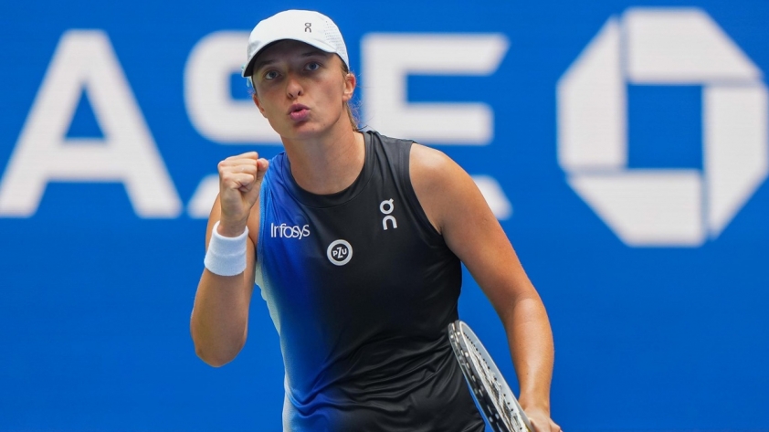 ĐKVĐ Iga Swiatek khởi đầu thuận lợi, Holger Rune thua sốc ngay tại vòng 1 giải quần vợt US Open 2023 319780