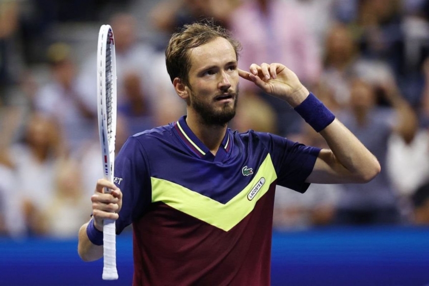 Hạ Alcaraz thuyết phục, Daniil Medvedev đấu Djokovic tại chung kết US Open 2023 324386