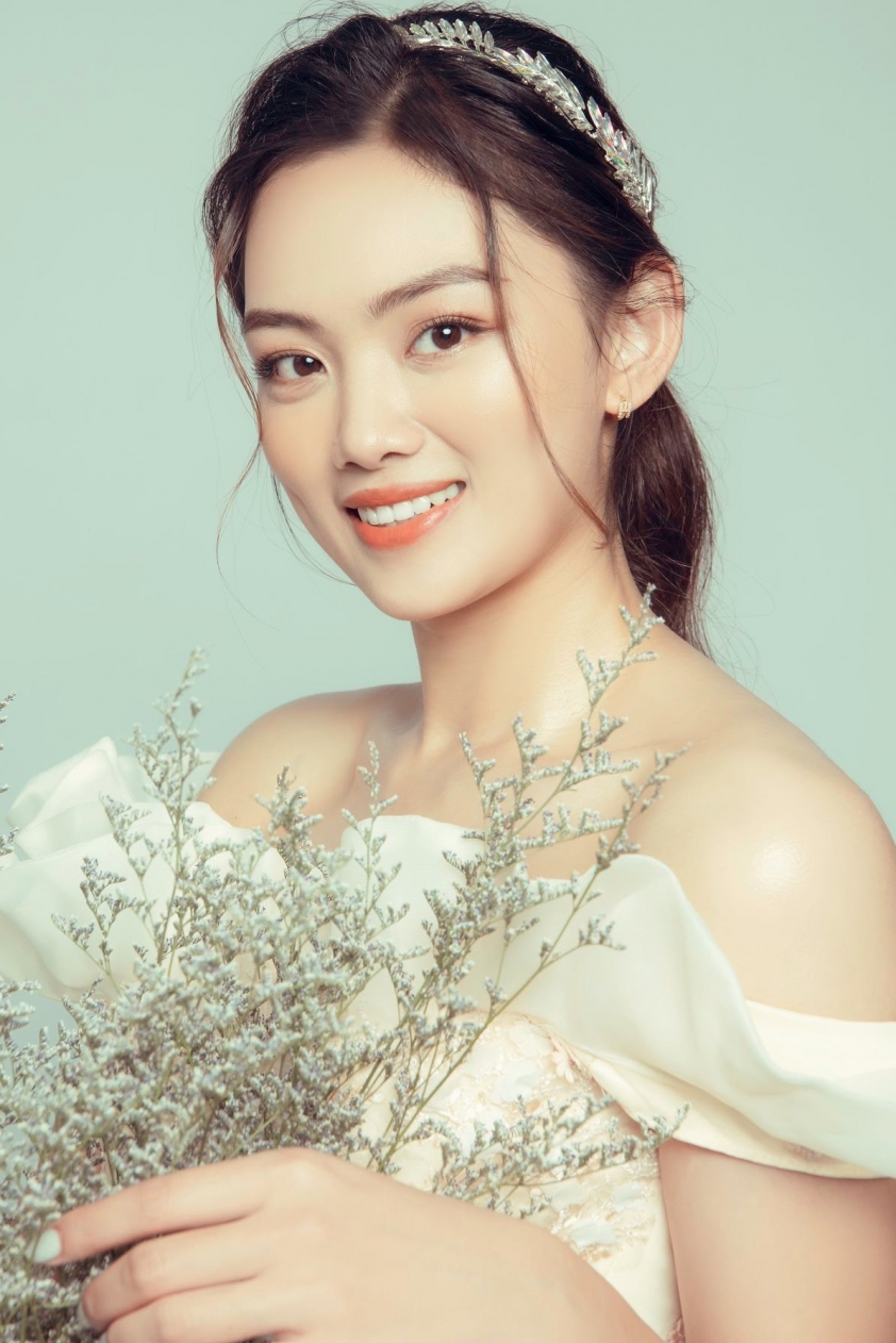 Hot girl bóng chuyền Vietinbank tỏa sáng với vai trò ‘ít ai ngờ’ 352279