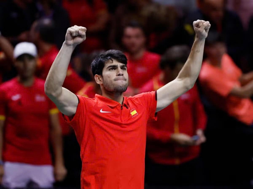 Alcaraz: 'Tôi phải thắng vì Nadal' 558975