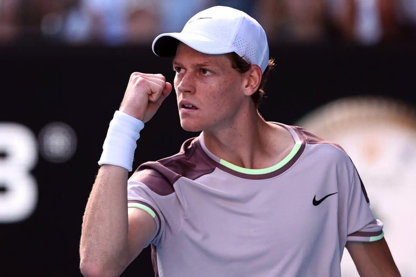 Djokovic chật vật trong Top 10, Sinner 'chễm trệ' ngôi đầu thế giới 597055