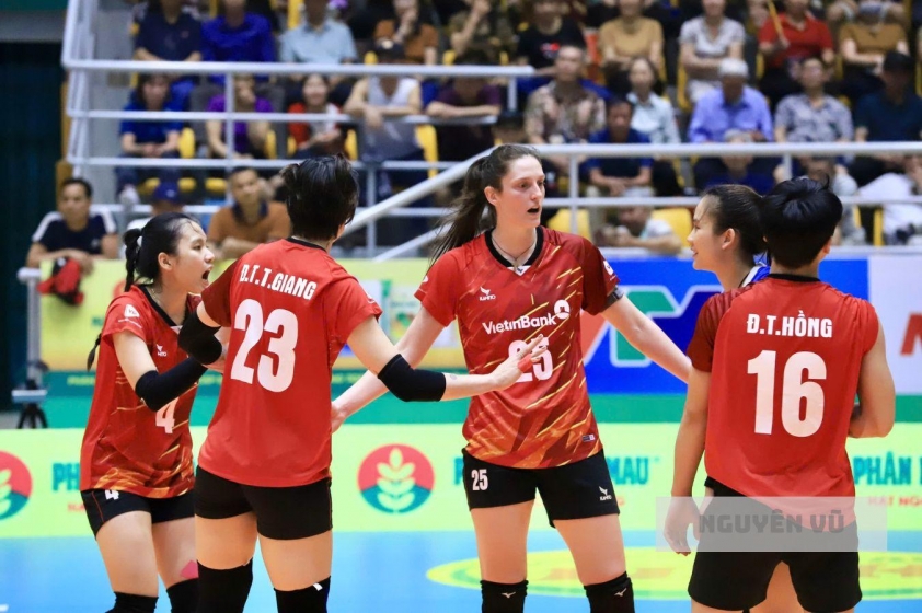 Ngoại binh Châu Âu ấn tượng giải bóng chuyền vô địch quốc gia 2025 610273