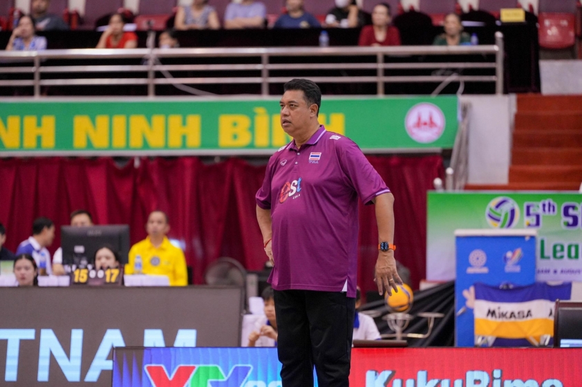 Bóng chuyền nữ Thái Lan dè chừng Việt Nam tại chung kết SEA V.League 2025 681905