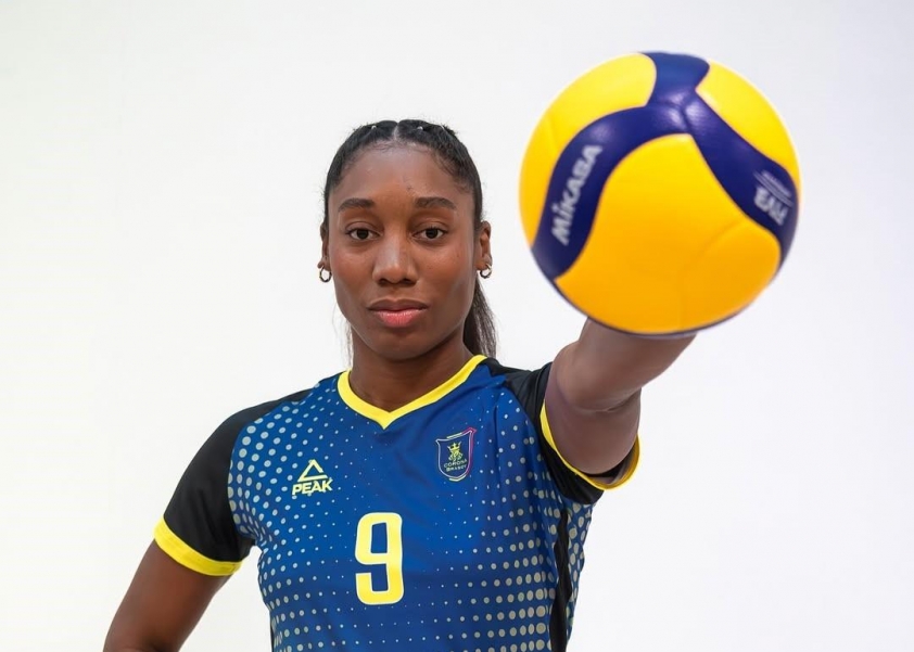 Bóng chuyền nữ TP.HCM chốt ngoại binh phút chót 717485