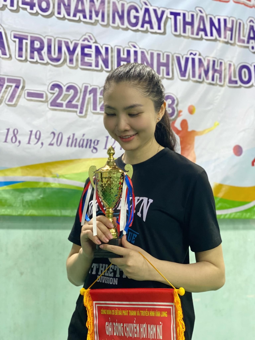 Cựu số 1 bóng chuyền Hà Ngọc Diễm khiến người hâm mộ