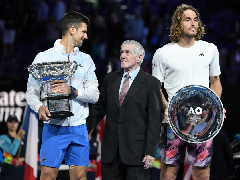 Stefanos Tsitsipas tiết lộ kế hoạch không tưởng trong năm 2024 380623