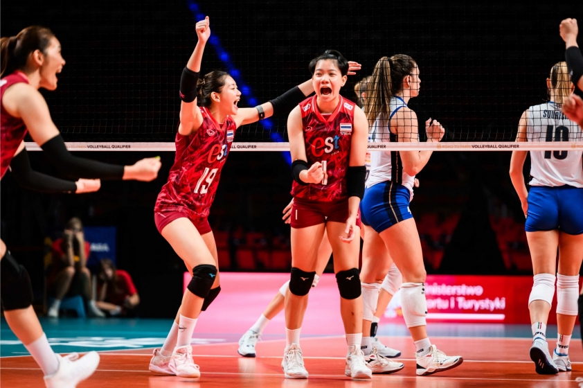 HLV của Kiều Trinh, Lâm Oanh tin bóng chuyền nữ Thái Lan