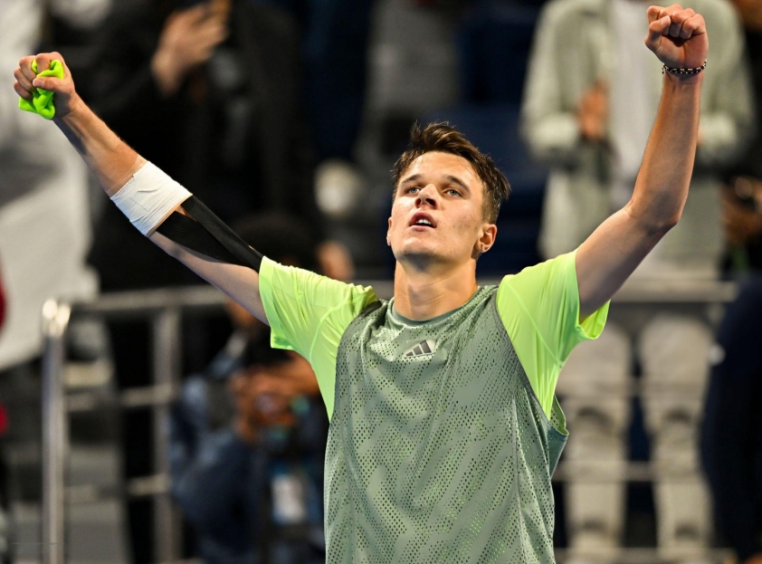 'Nếu không bởi Novak Djokovic, tôi đã không chơi tennis chuyên nghiệp' 410187