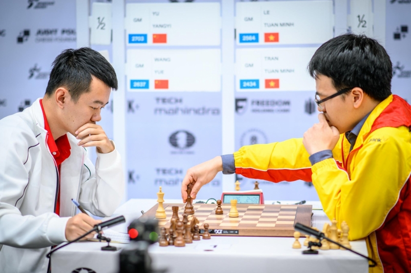 Lê Quang Liêm hạ đẹp 'Vua cờ', Việt Nam gây sốc trước Trung Quốc ở Olympiad 2024 528710