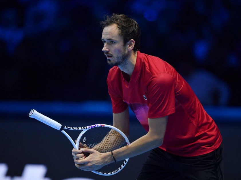 Medvedev nếm trái đắng trận ra quân ATP Finals 2024-554783