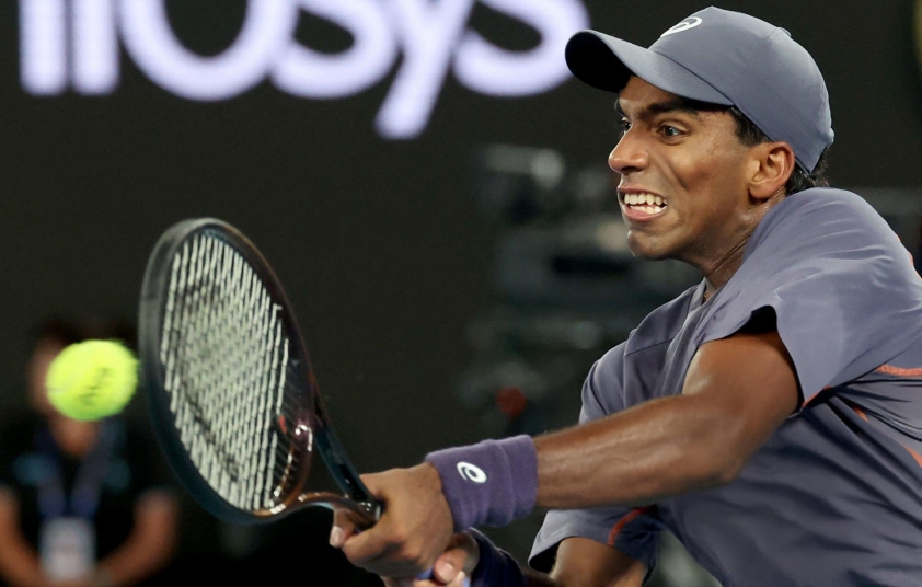 Djokovic khởi đầu nhọc nhằn ở Australian Open 2025 582473