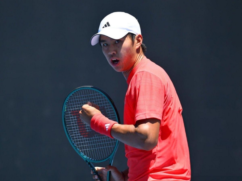 Sao trẻ gốc Việt lọt vòng 2 Australian Open 2025 sau trận đại chiến kéo dài 4 tiếng-582811