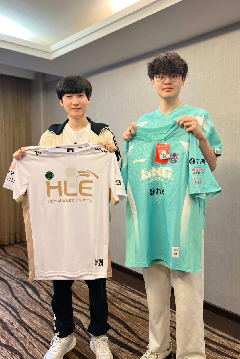 Weiwei là ai? Tiểu sử Weiwei - Jungler giàu kinh nghiệm của LPL 583099