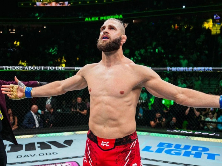Jiri Prochazka cảnh cáo Jamahal Hill trước thềm đọ sức ở UFC 311-583673