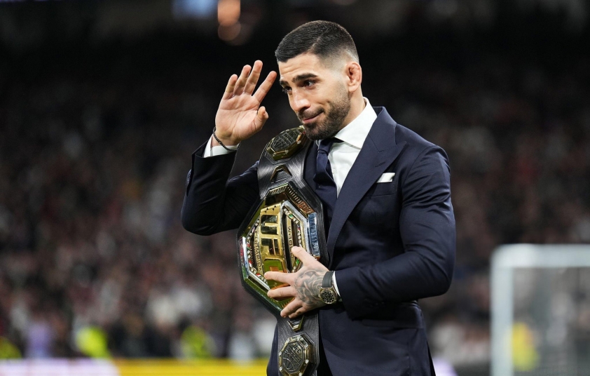 Ilia Topuria: Jon Jones là 'GOAT' của MMA 593490