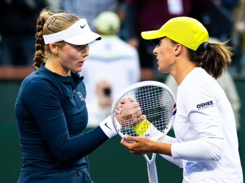 Indian Wells 2025: Swiatek hóa cựu vương, Sabalenka bật chế độ 'hủy diệt'-605329
