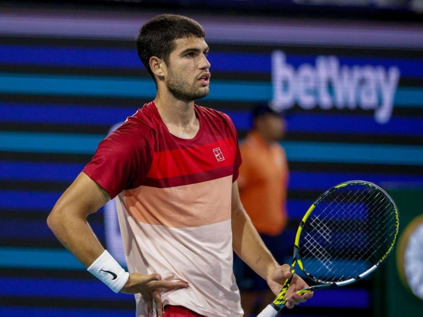Alcaraz gác vợt ngay ở trận ra quân Miami Open-608799