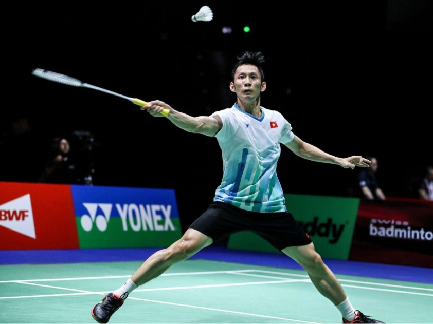 Nguyễn Tiến Minh lập hai kỉ lục thế giới khiến Lin Dan phải 'lắc đầu ngao ngán'-617497