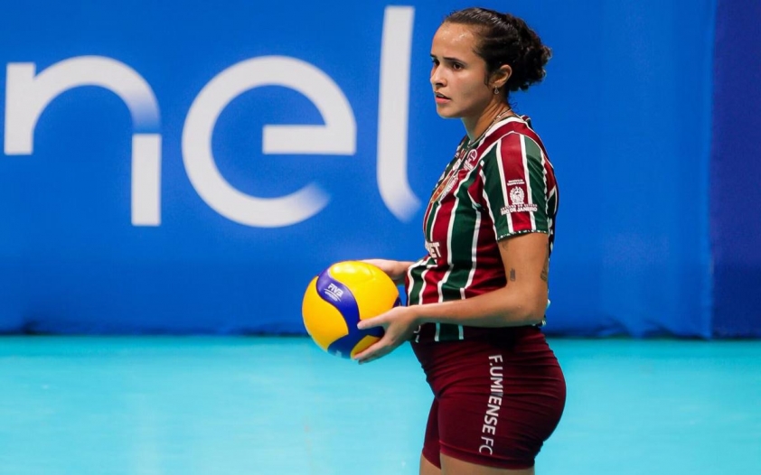 Độc lạ Brazil: VĐV bóng chuyền mang thai 5 tháng vẫn ra sân thi đấu 619111