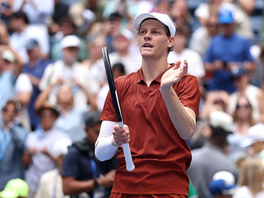 Jannik Sinner 'nghiền nát' đối thủ trận ra quân US Open 2025-692726