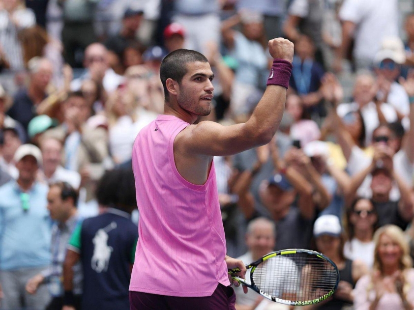 Alcaraz lại thắng dễ, lập thành tích cực 'khủng' ở US Open 2025-696571