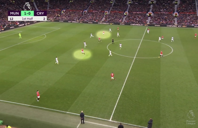 Chuyển nhượng Man Utd: Tại sao Erik ten Hag muốn có Mason Mount? 297095