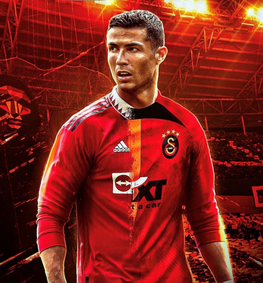 Ronaldo nhận lời đề nghị bất ngờ từ ông lớn, lên tiếng xác định luôn tương lai 168517