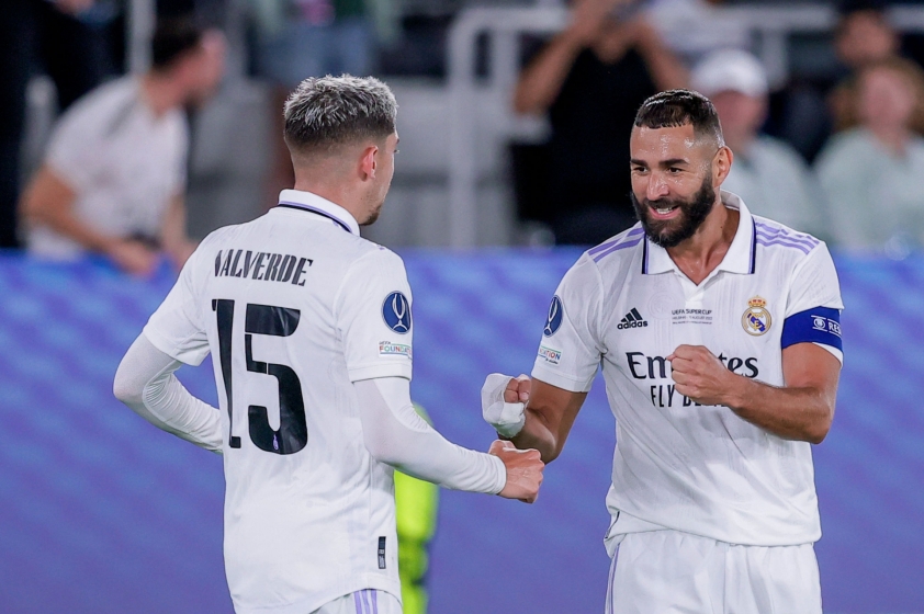 Real tiếp tục có bàn thắng nhân đôi cách biệt sau pha dứt điểm đẳng cấp của Benzema