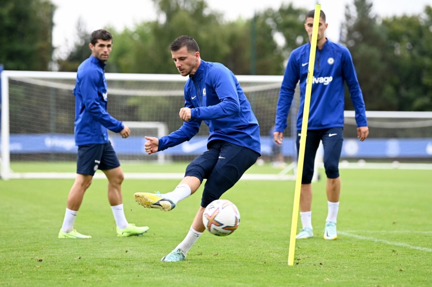 Chelsea thẳng tay 'trảm' 6 cầu thủ để đổi lấy truyền nhân của Ronaldo 177384