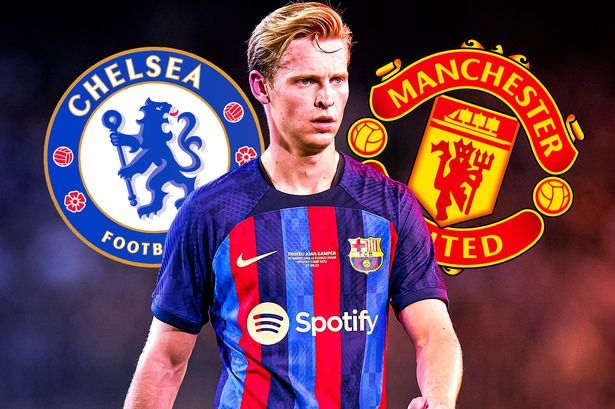 De Jong chính thức bay sang Anh, Chelsea hay MU sẽ nổ bom tấn? 179490
