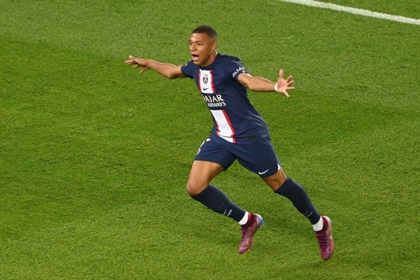 Mbappe 'bật bãi' khỏi top 3 tiền đạo xuất sắc nhất thế giới 184400