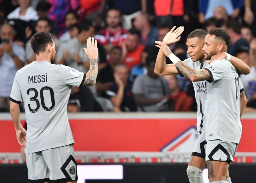 Messi gia nhập bến đỗ bất ngờ sau World Cup? 190571