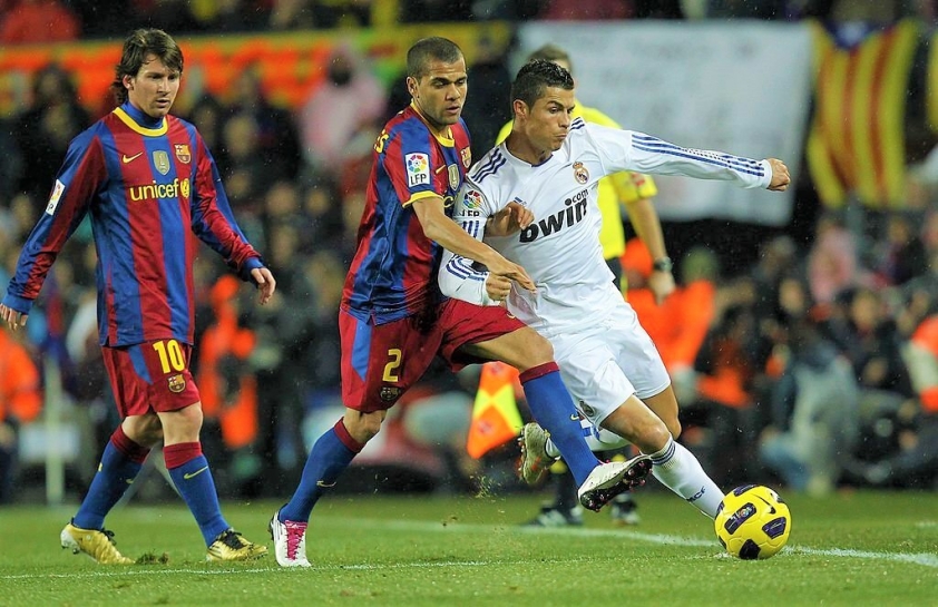 Xác nhận: Bạn thân Messi xô xát với Ronaldo 192946