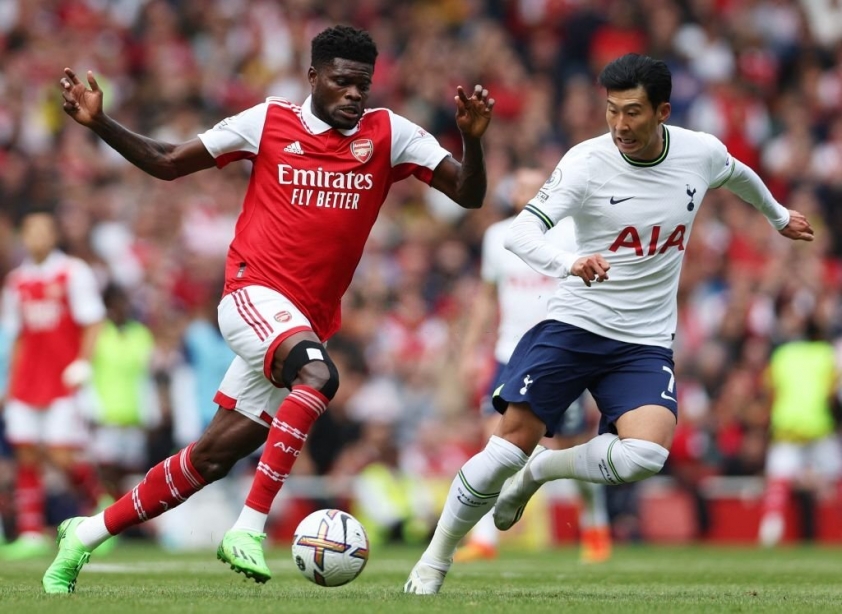 Kết quả Ngoại hạng Anh hôm nay 1/10: Derby London rực lửa trong ngày Harry Kane lập kỷ lục 195787