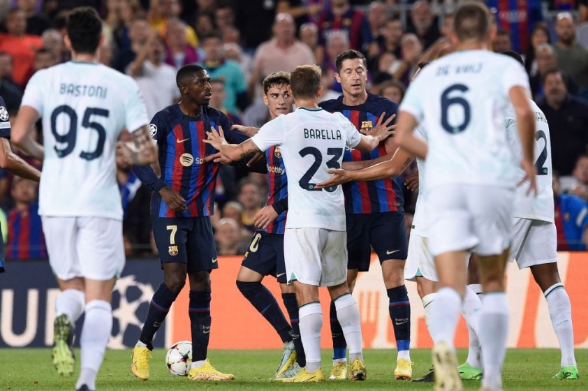 Messi 'xát muối vào vết thương' của Barca 202527