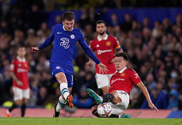 Chelsea vùng lên ở đầu hiệp 2 để tìm kiếm bàn thắng mở tỷ số. Ảnh: GETTY