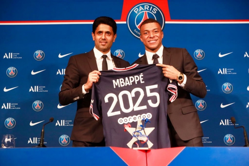 Messi không còn hiền, bắt đầu có động thái với Mbappe 211568