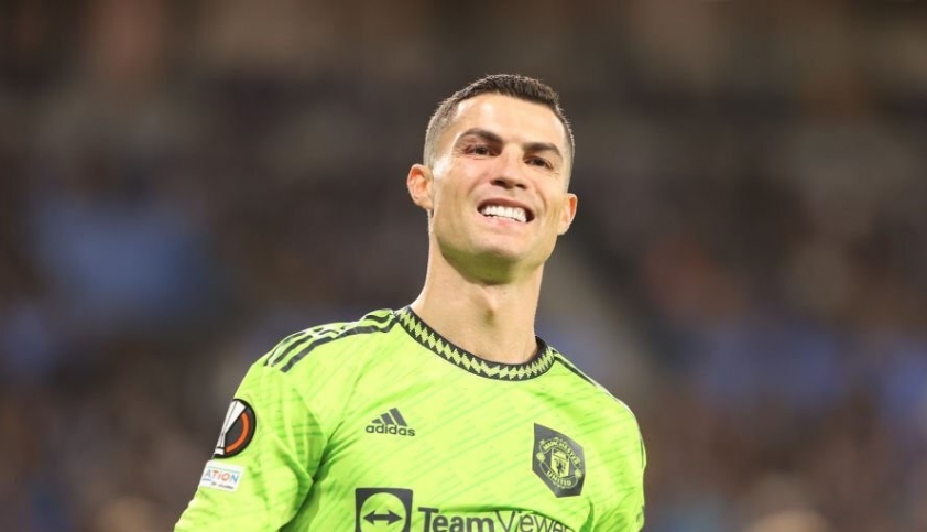 MU có động thái đầu tiên, tương lai Ronaldo coi như ngã ngũ? 214980