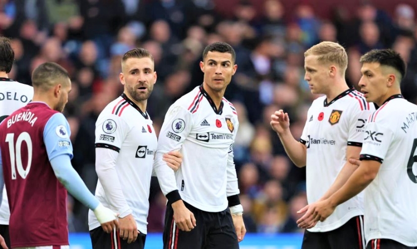 Trận thua tai hại trước Aston Villa tại vòng 14 khiến MU vẫn đứng ở vị trí thứ 5 trên BXH. Ảnh: GETTY