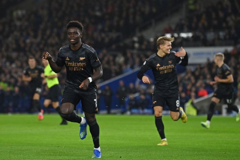 Kết quả bóng đá 1/1: MU chiếm top 4, Arsenal 'cắt đuôi' Man City 238285