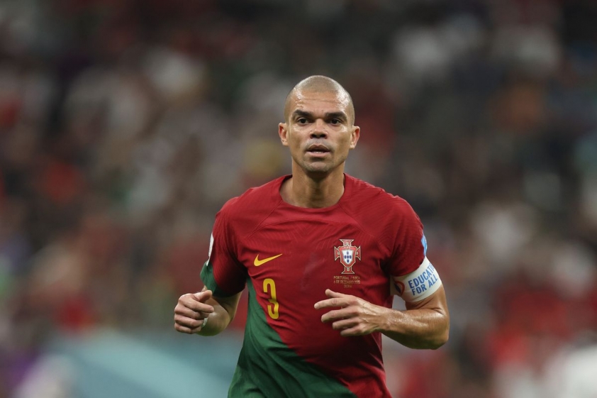Nghe lời Ronaldo, Al Nassr chốt mua cầu thủ đá rắn bậc nhất thế giới 239819