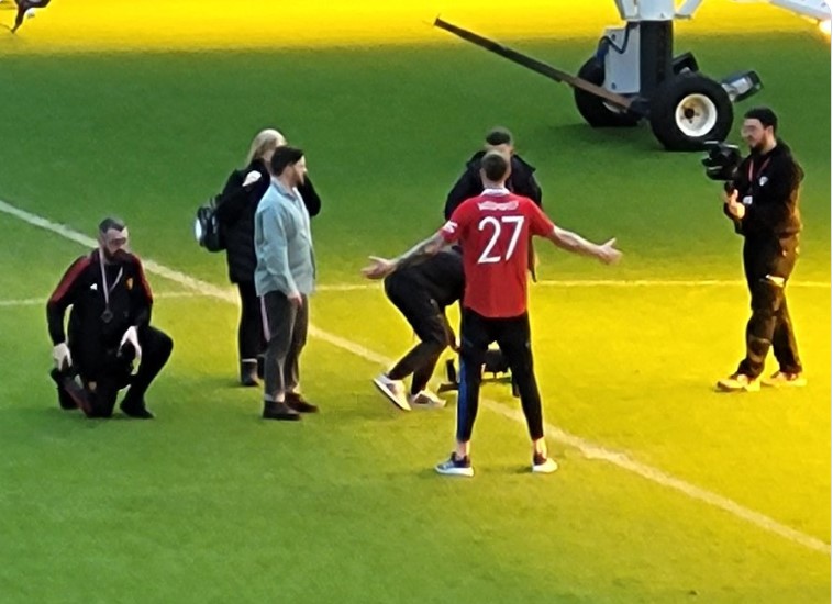 Tin MU hôm nay 16/1: Giải đáp mâu thuẫn Ronaldo và Bruno Fernandes 242389