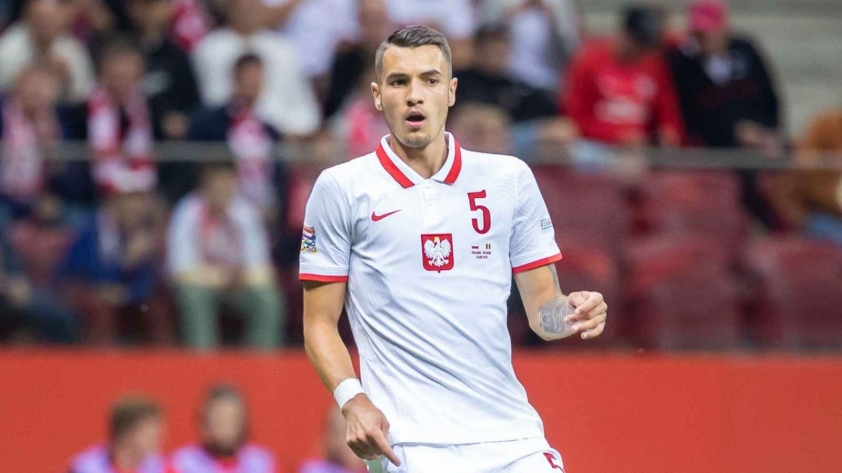 jakub-kiwior-playing-for-poland-in-the-uefa-nations-league-1674294474.jpg