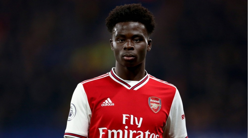 bukayo-saka-arsenal-januar-2020-1582630494-32334-0657-1675244031.jpg