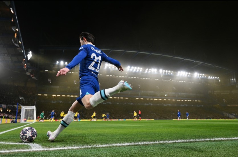 CĐV Dortmund có hành động xấu xí với ngôi sao Chelsea 255913